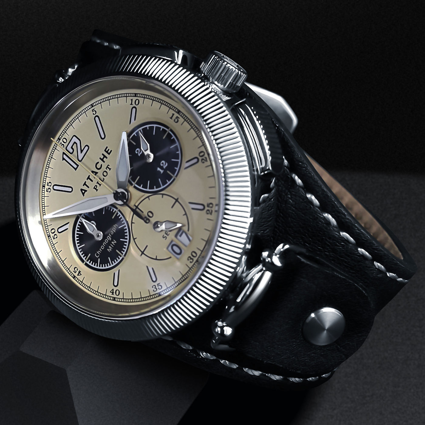  Attache Pilot Chrono SBiege 6