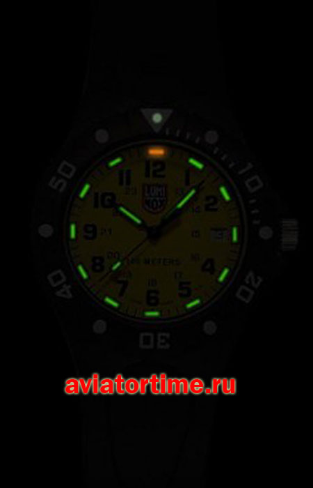   LUMINOX 0105  .