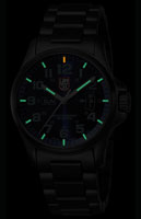    LUMINOX A1824 .  