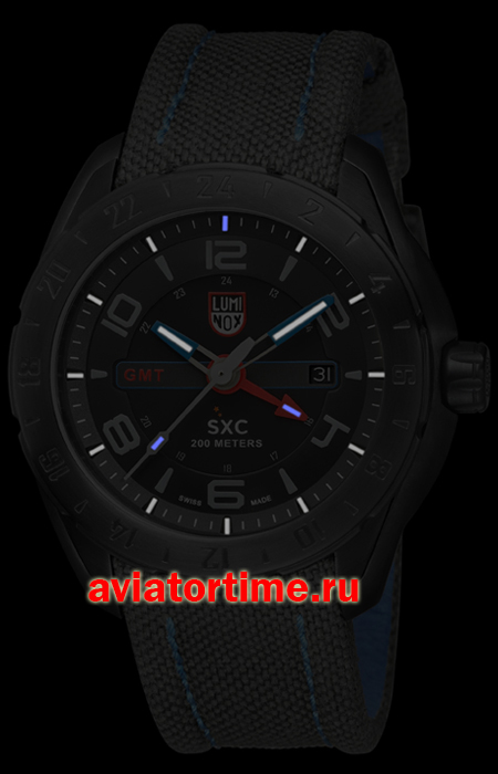 Швейцарские часы LUMINOX A.5121.GN в темноте SXC PC STEEL GMT.