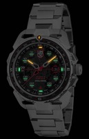 Мужские швейцарские часы LUMINOX XL.1202 мал. в темноте