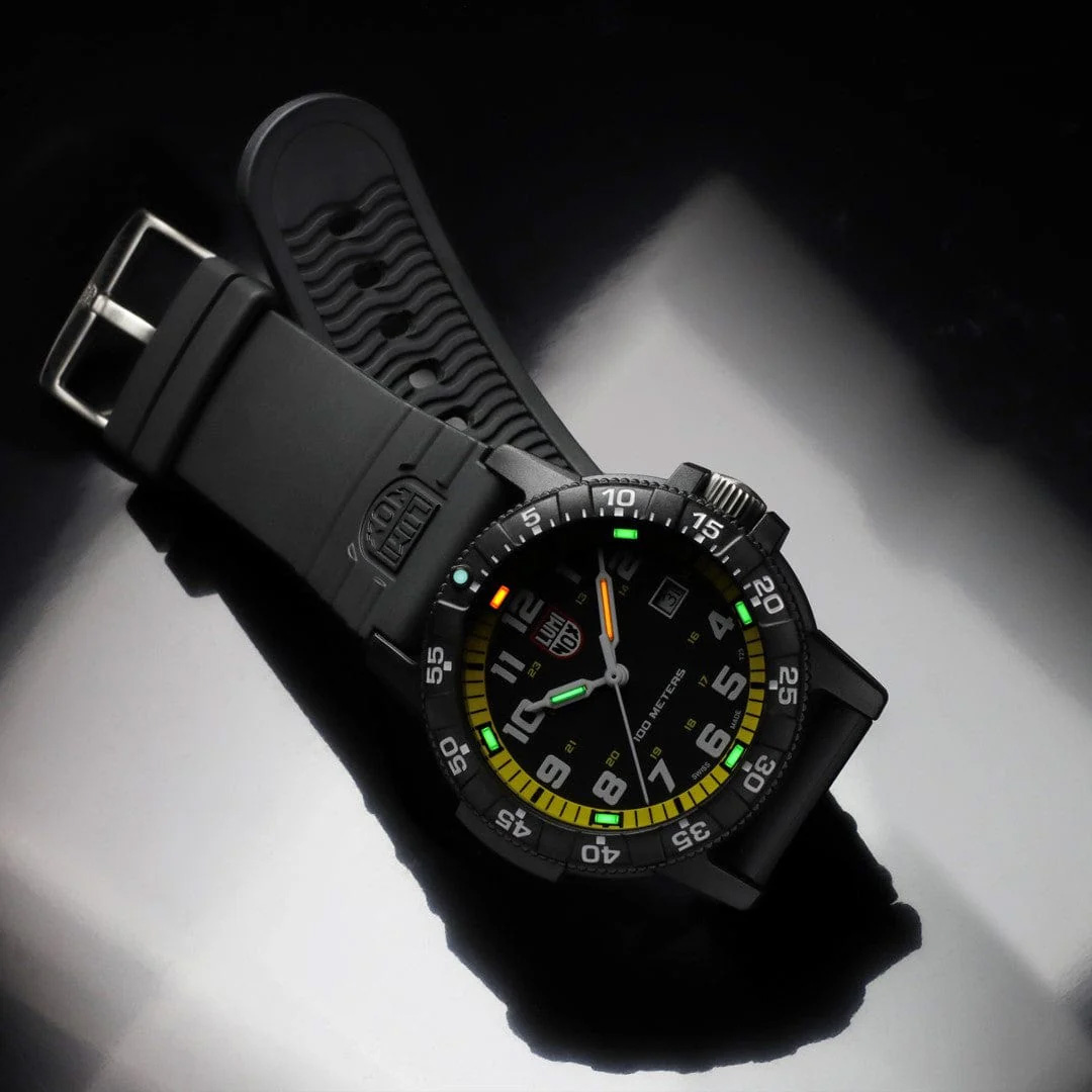  LUMINOX XS.0325  3