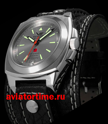     (Vostok Europe Lunokhod)  2432/0475005