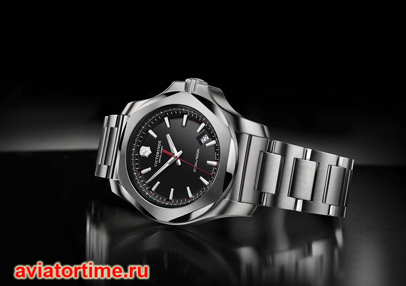 швейцарские часы Victorinox 241723.1 I.N.O.X. имидж.
